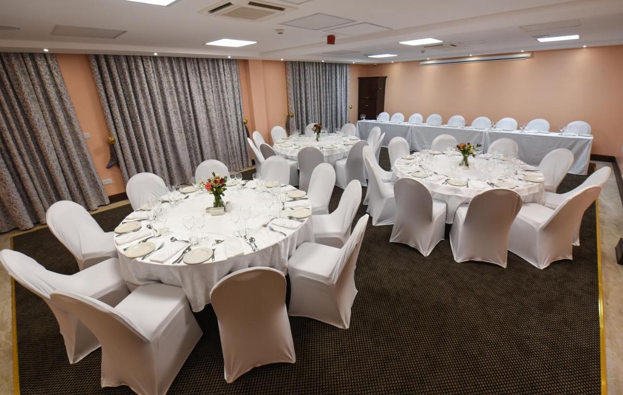 Casa Solada Hotel Kampala Eksteriør bilde