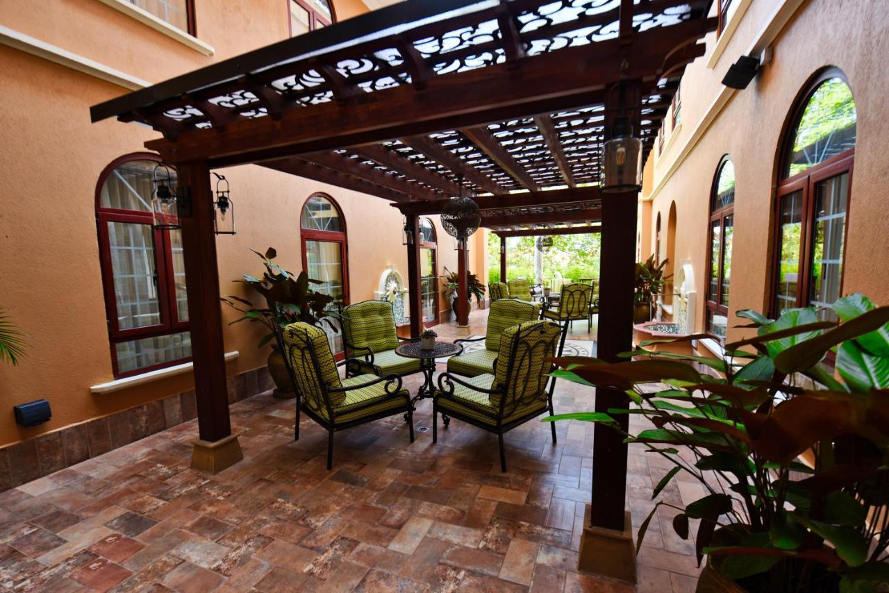 Casa Solada Hotel Kampala Eksteriør bilde