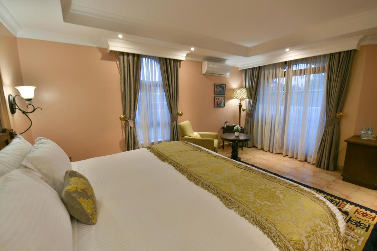 Casa Solada Hotel Kampala Eksteriør bilde